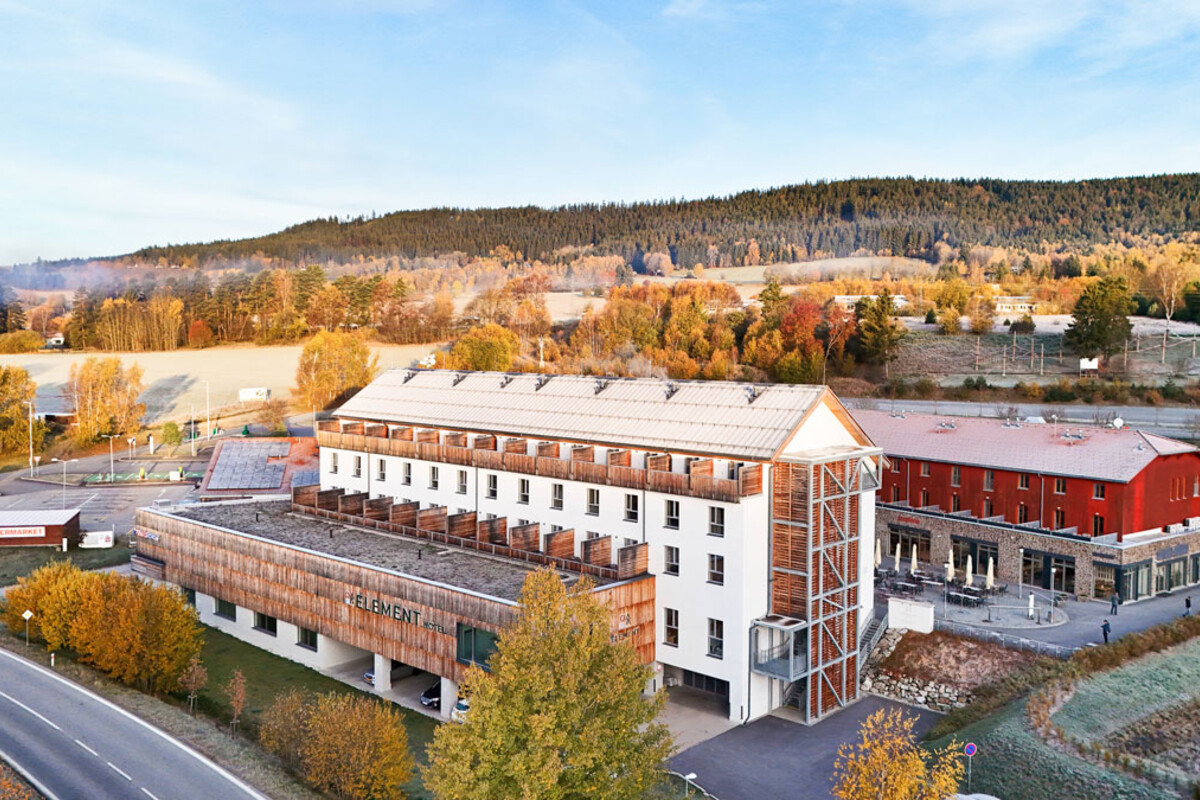 Hotel Element