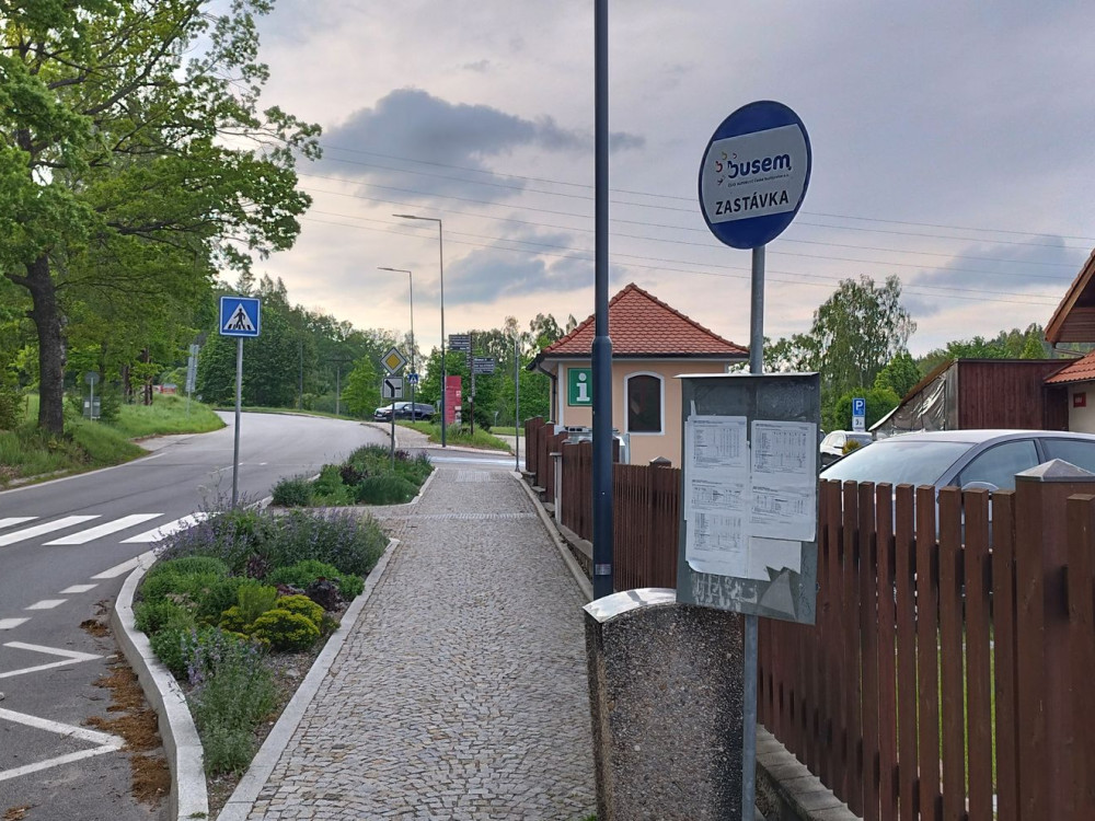 Bus - Vyšší Brod, klášter
